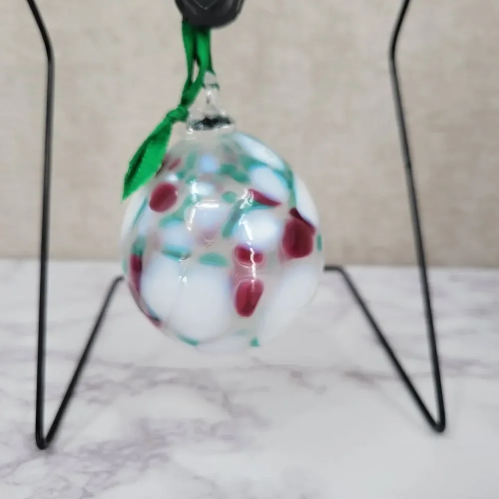 Vintage Hand Blown Art Glass Ornament with Green Ribbon Signed 90s - Picture 5 of 10